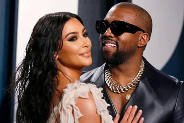Rắc rối chưa buông tha Kanye West