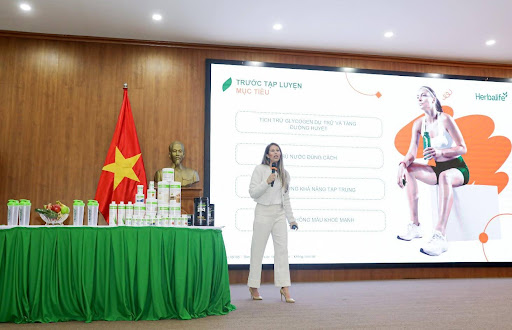 Herbalife và LĐBĐVN phối hợp tổ chức đào tạo về dinh dưỡng khoa học cho các CLB bóng đá chuyên nghiệp, các trung tâm, đơn vị đào tạo, huấn luyện